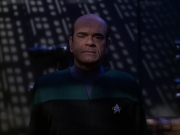 extant_StarTrek_VOY_7x09_7x10-FleshAndBlood_2334.jpg