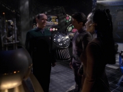 Filename=extant_StarTrek_VOY_7x09_7x10-FleshAndBlood_2976.jpg
Filesize=147KiB
Dimensions=1200x900
Date added=Jan 13, 2020 extant_StarTrek_VOY_7x09_7x10-FleshAndBlood_2976.jpg