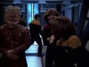 extant_StarTrek_VOY_7x09_7x10-FleshAndBlood_3052.jpg