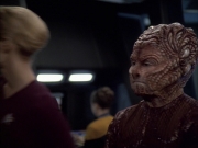 extant_StarTrek_VOY_7x09_7x10-FleshAndBlood_3064.jpg
