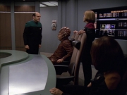 extant_StarTrek_VOY_7x09_7x10-FleshAndBlood_3219.jpg