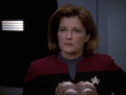 extant_StarTrek_VOY_7x09_7x10-FleshAndBlood_3223.jpg