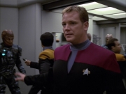 extant_StarTrek_VOY_7x09_7x10-FleshAndBlood_3288.jpg