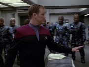 extant_StarTrek_VOY_7x09_7x10-FleshAndBlood_3291.jpg