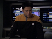 extant_StarTrek_VOY_7x09_7x10-FleshAndBlood_3325.jpg