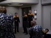extant_StarTrek_VOY_7x09_7x10-FleshAndBlood_3350.jpg