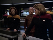 Filename=extant_StarTrek_VOY_7x09_7x10-FleshAndBlood_3389.jpg
Filesize=157KiB
Dimensions=1200x900
Date added=Jan 13, 2020 extant_StarTrek_VOY_7x09_7x10-FleshAndBlood_3389.jpg