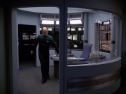 extant_StarTrek_VOY_7x09_7x10-FleshAndBlood_3577.jpg