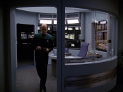 extant_StarTrek_VOY_7x09_7x10-FleshAndBlood_3578.jpg