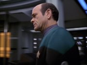 extant_StarTrek_VOY_7x09_7x10-FleshAndBlood_3599.jpg