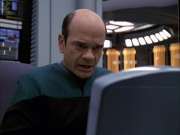 extant_StarTrek_VOY_7x09_7x10-FleshAndBlood_3623.jpg