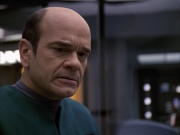 extant_StarTrek_VOY_7x09_7x10-FleshAndBlood_3645.jpg