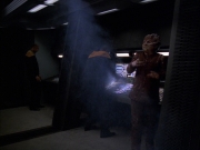 extant_StarTrek_VOY_7x09_7x10-FleshAndBlood_3783.jpg
