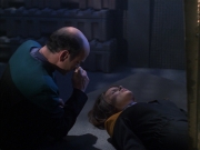 extant_StarTrek_VOY_7x09_7x10-FleshAndBlood_3853.jpg