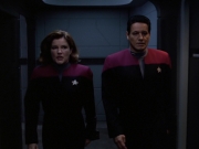 extant_StarTrek_VOY_7x09_7x10-FleshAndBlood_4013.jpg