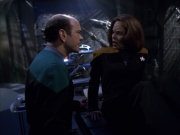 extant_StarTrek_VOY_7x09_7x10-FleshAndBlood_4100.jpg