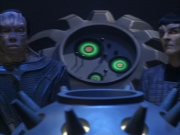 extant_StarTrek_VOY_7x09_7x10-FleshAndBlood_4271.jpg