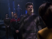 extant_StarTrek_VOY_7x09_7x10-FleshAndBlood_4307.jpg