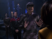 extant_StarTrek_VOY_7x09_7x10-FleshAndBlood_4319.jpg