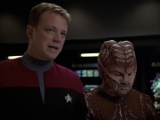 extant_StarTrek_VOY_7x09_7x10-FleshAndBlood_4407.jpg