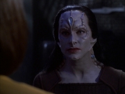 extant_StarTrek_VOY_7x09_7x10-FleshAndBlood_4784.jpg