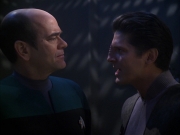 Filename=extant_StarTrek_VOY_7x09_7x10-FleshAndBlood_4956.jpg
Filesize=117KiB
Dimensions=1200x900
Date added=Jan 13, 2020 extant_StarTrek_VOY_7x09_7x10-FleshAndBlood_4956.jpg