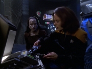 Filename=extant_StarTrek_VOY_7x09_7x10-FleshAndBlood_5196.jpg
Filesize=160KiB
Dimensions=1200x900
Date added=Jan 13, 2020 extant_StarTrek_VOY_7x09_7x10-FleshAndBlood_5196.jpg