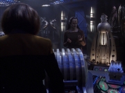 extant_StarTrek_VOY_7x09_7x10-FleshAndBlood_5230.jpg