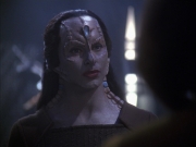 extant_StarTrek_VOY_7x09_7x10-FleshAndBlood_5257.jpg