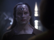 extant_StarTrek_VOY_7x09_7x10-FleshAndBlood_5273.jpg