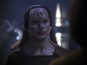 extant_StarTrek_VOY_7x09_7x10-FleshAndBlood_5284.jpg