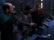 extant_StarTrek_VOY_7x09_7x10-FleshAndBlood_5308.jpg