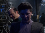 extant_StarTrek_VOY_7x09_7x10-FleshAndBlood_5332.jpg