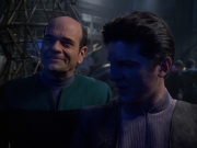 extant_StarTrek_VOY_7x09_7x10-FleshAndBlood_5356.jpg