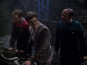 extant_StarTrek_VOY_7x09_7x10-FleshAndBlood_5475.jpg
