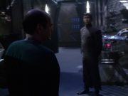 extant_StarTrek_VOY_7x09_7x10-FleshAndBlood_5847.jpg