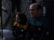 extant_StarTrek_VOY_7x09_7x10-FleshAndBlood_5856.jpg