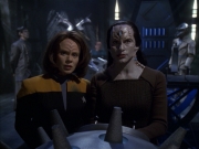 extant_StarTrek_VOY_7x09_7x10-FleshAndBlood_5917.jpg