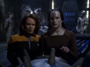 extant_StarTrek_VOY_7x09_7x10-FleshAndBlood_5929.jpg