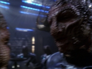 extant_StarTrek_VOY_7x09_7x10-FleshAndBlood_6111.jpg