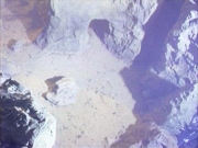 extant_StarTrek_VOY_7x09_7x10-FleshAndBlood_6225.jpg