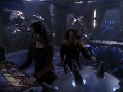 Filename=extant_StarTrek_VOY_7x09_7x10-FleshAndBlood_6412.jpg
Filesize=167KiB
Dimensions=1200x900
Date added=Jan 13, 2020 extant_StarTrek_VOY_7x09_7x10-FleshAndBlood_6412.jpg