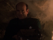 extant_StarTrek_VOY_7x09_7x10-FleshAndBlood_6582.jpg