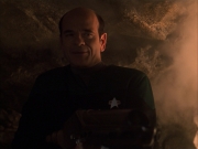 extant_StarTrek_VOY_7x09_7x10-FleshAndBlood_6583.jpg