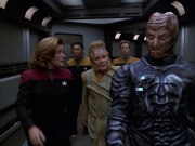 extant_StarTrek_VOY_7x09_7x10-FleshAndBlood_6667.jpg