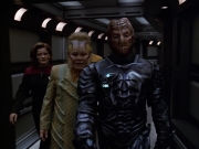extant_StarTrek_VOY_7x09_7x10-FleshAndBlood_6678.jpg