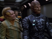 extant_StarTrek_VOY_7x09_7x10-FleshAndBlood_6684.jpg