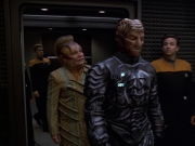 extant_StarTrek_VOY_7x09_7x10-FleshAndBlood_6695.jpg
