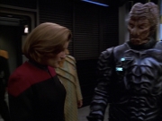 extant_StarTrek_VOY_7x09_7x10-FleshAndBlood_6699.jpg