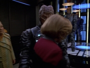 extant_StarTrek_VOY_7x09_7x10-FleshAndBlood_6700.jpg